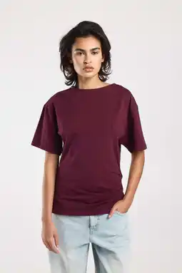 Wehkamp America Today gestreepte top donkerrood aanbieding