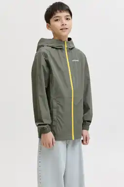 Wehkamp JACK & JONES JUNIOR regenjas olijfgroen aanbieding