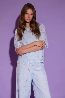 Wehkamp AMAYA Amsterdam top lichtblauw broderie aanbieding