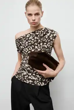 Wehkamp Mango off shoulder top bruin aanbieding