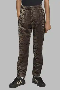 Wehkamp adidas Originals trainingsbroek FIREBIRD bruin/dierenprint aanbieding
