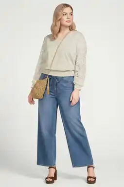 Wehkamp ONLY CARMAKOMA sweater beige aanbieding