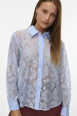 Wehkamp VERO MODA gebloemde blouse lichtblauw aanbieding