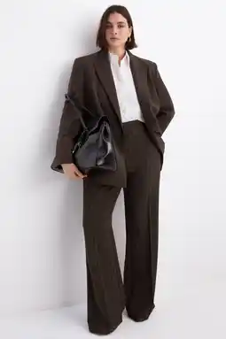 Wehkamp Mango regularwaist flared broek met krijtstreep bruin aanbieding