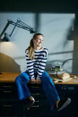 Wehkamp FREEQUENT gestreepte pullover wit gebreid aanbieding
