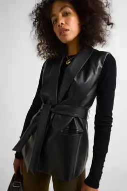 Wehkamp Ruby imitatieleren gilet zwart aanbieding