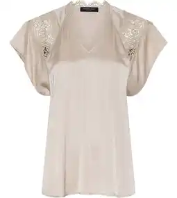 Wehkamp Bruuns Bazaar top beige aanbieding