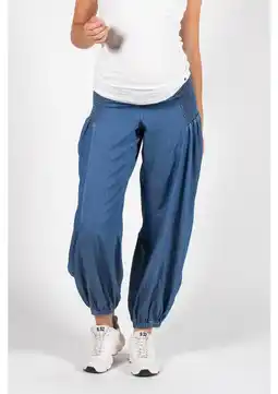 Wehkamp LOVE2WAIT highwaist zwangerschaps casual broek light blue denim aanbieding