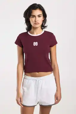 Wehkamp America Today top rood aanbieding