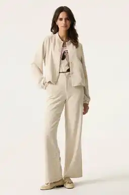 Wehkamp Garcia wide leg regularwaist broek ecru aanbieding