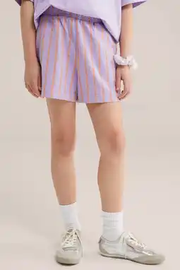 Wehkamp WE Fashion straight gestreepte casual short lila met textuur aanbieding