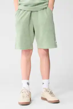 Wehkamp Shoeby regularwaist sweatshort lichtgroen met textuur aanbieding
