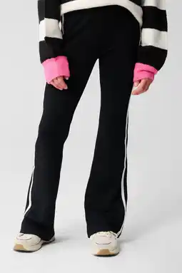 Wehkamp Shoeby flared casual broek zwart aanbieding