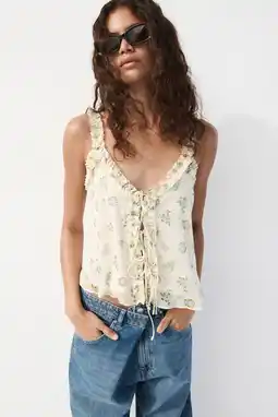 Wehkamp Mango gebloemde mouwloze top ecru aanbieding
