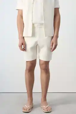 Wehkamp Mango Man katoenen regular fit korte broek - lichtbeige aanbieding