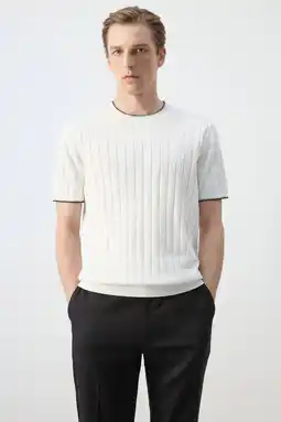 Wehkamp Mango Man regular T-shirt gebreid ecru aanbieding
