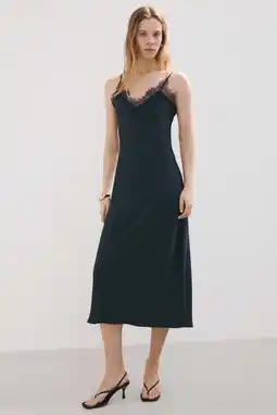 Wehkamp Mango satijnen jurk met kant marineblauw aanbieding