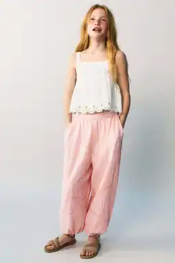 Wehkamp Mango Kids casual broek broderie lichtroze aanbieding
