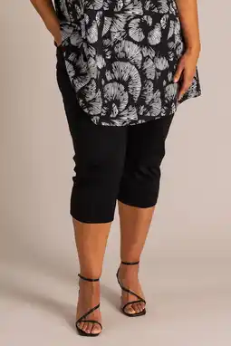Wehkamp Colletta slim regularwaist bermuda short zwart aanbieding