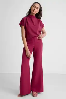 Wehkamp Ruby top met plooien detail wijnrood aanbieding