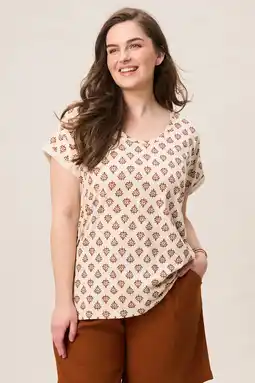 Wehkamp Miss Etam Plus gebloemd T-shirt ecru aanbieding