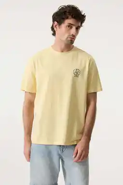 Wehkamp Garcia relaxed fit T-shirt met logo - geel aanbieding
