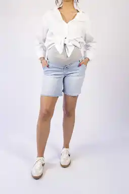 Wehkamp LOVE2WAIT regularwaist zwangerschaps short light blue denim aanbieding