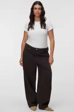 Wehkamp VERO MODA CURVE Vmczoe Mr Barrel Colored Jeans Cur barrel jeans Plus Size - donkerbruin aanbieding