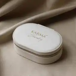 Wehkamp KARMA Jewelry ovalen sieradendoos beige aanbieding