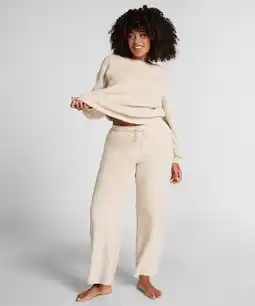 Hunkemoller Hunkemöller Broek Fluffy Fleece Beige aanbieding
