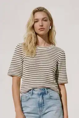Wehkamp VERO MODA gestreepte top gebreid beige aanbieding