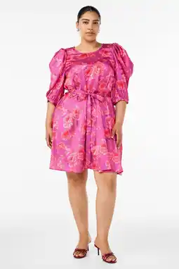 Wehkamp Zizzi gebloemde midi jurk Plus Size - roze aanbieding