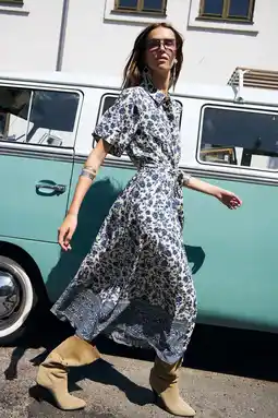 Wehkamp Lollys Laundry gebloemde maxi jurk donkerblauw aanbieding