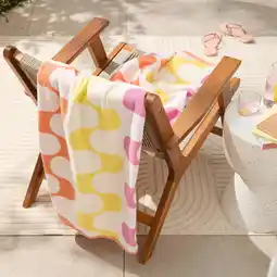 Wehkamp BEACHWAVE strandlaken Colourful Wave (velours) (180x100 cm) aanbieding
