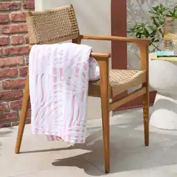 Wehkamp BEACHWAVE strandlaken Floral - roze (velours) (180x100 cm) aanbieding