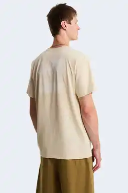 Wehkamp The North Face T-shirt NSE Box beige aanbieding
