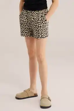 Wehkamp WE Fashion straight sweatshort met panterprint beige aanbieding