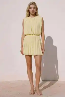 Wehkamp VERO MODA mouwloze top met plooien - lichtgeel aanbieding