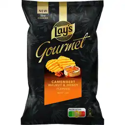 Albert Heijn Lay's Gourmet wavy cut camembert walnut aanbieding