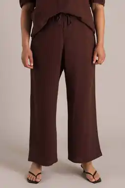 Wehkamp Yest Curve bootcut highwaist casual broek donkerbruin aanbieding