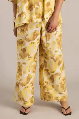 Wehkamp Yest Curve regularwaist casual broek geel aanbieding