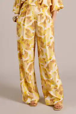 Wehkamp Yest highwaist broek geel aanbieding