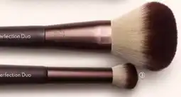 Oriflame 47822 Complexion Perfection Duo Brush aanbieding