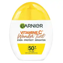 Kruidvat Garnier Wonder Tint Vitamine C SPF50+ Medium Getinte Fluid aanbieding