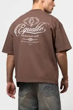 Wehkamp Equalité boxy T-shirt met backprint bruin aanbieding