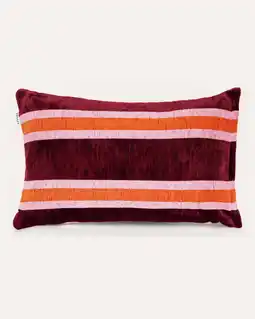 Wehkamp Dogguo Sierkussen STRIPE-CUSHION-BORDEAUX/ORANGE/PINK (60X40 cm) aanbieding