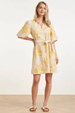 Wehkamp Smashed Lemon korte gebloemde cocktailjurk met borduursels geel, met linnen aanbieding