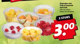 Boni Gesneden vers fruit of bavarois met fruit aanbieding