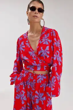 Wehkamp HARPER & YVE gebloemde overslagtop rood aanbieding