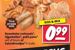 Nettorama Roomboter croissants*, tijgerbollen*, petit pains wit of bruin of kaiserbroodjes aanbieding